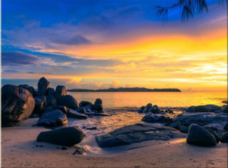 Sunset over the Sea Jigsaw Puzzle