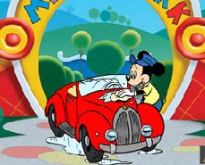 Mickey Washing Car