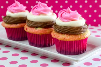 Neapolitan Frosted Cupcakes