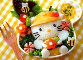 Ensalada Hello Kitty