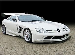 Mercedes White Beest