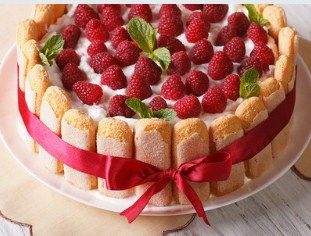 Raspberry Cake Jigsaw Puzzle