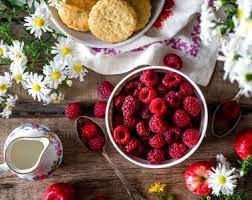 Bowl of Raspberries Jigsaw Puzzle