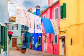 Burano Laundry Jigsaw Puzzle