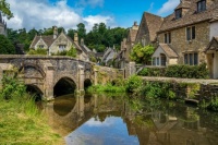 Castle Combe, England Jigsaw Puzzle