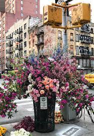 Flowers in New York Jigsaw Puzzle