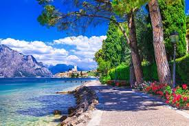 Garda Lake, Italy Jigsaw Puzzle