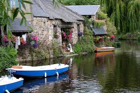 Desenhos de Bretagne Riverside Cottages Jigsaw Puzzle para colorir