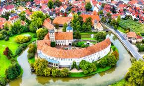 Desenhos de Burgsteinfurt Castle in Steinfurt, Germany Jigsaw Puzzle para colorir