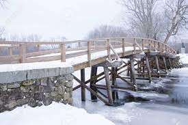 Cold Old North Bridge