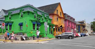 Desenhos de Colourful houses in Lunenburg, Nova Scotia Jigsaw Puzzle para colorir