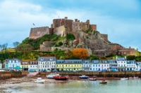 Desenhos de Mont Orgueil Castle, Gorey, Jersey Jigsaw Puzzle para colorir