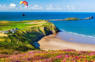 Paragliding Over Wales Jigsaw Puzzle
