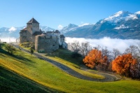 Desenhos de Vaduz Castle, Vaduz, Liechtenstein Jigsaw Puzzle para colorir